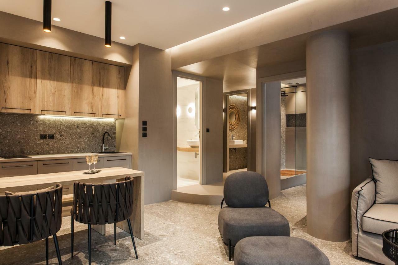 Apartment *** Boutique Syntagma W/ Plunge Pool *** Athens